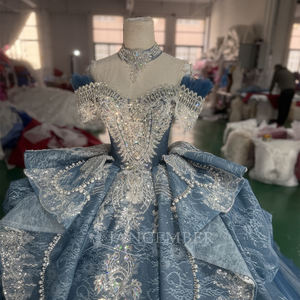 Robe de bal bleu exquis Xs005-5 avec perles, appliques en dentelle et traîne chapelle scintillante pour une fête de Quinceañera luxueuse (100% - Product Image 3