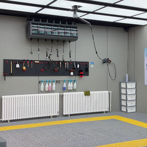 Paquete de Equipos Compactos para Talleres de Estética Automotriz: Hidrolavadora de Alta Presión, Aspiradora, Enrollador de Manguera, Luz LED y Rejillas para Piso - Product Image 2