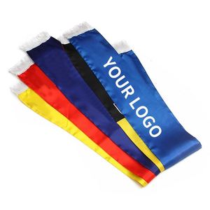 Écharpes de supporter de football en satin en gros, écharpes de club sportif pour encourager les fans de football avec logo personnalisé - Product Image 1