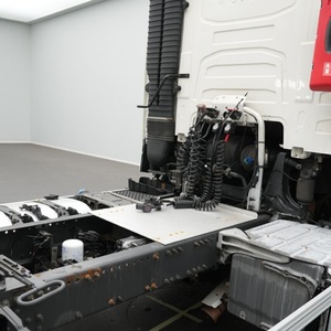 高性能二手 FH 460 4x2 卡车，用于集装箱和散货运输 - Product Image 6