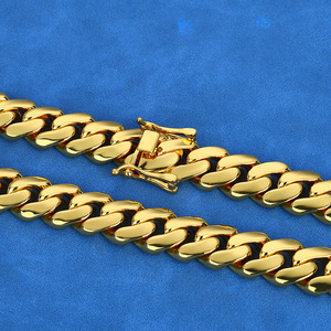 สร้อยคิวบันฮิปฮอปสุดหรูประดับเพชรโมอิสซาไนต์ เงินแท้ 925 ผ่านการทดสอบเพชร VVS1 สร้อยคิวบันแบบไมอามี่สั่งทำพิเศษ - Product Image 3