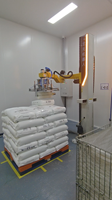 Ouvre-sacs 4 axes pour traitement de l'eau PAC/PAM, bras robotisé, 25 kg/sac, 100 sacs/h, collecte automatique des déchets, PLC, trémie en acier inoxydable, commande à distance