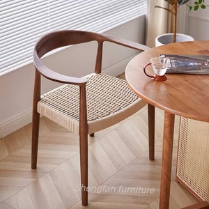 Sedie da Pranzo in Legno Massello Stile Nordico Moderno, Poltrone con Corda Intrecciata, Sedie Presidenziali Kennedy per Casa e <span class=keywords><strong>Ufficio</strong></span>, Arredamento Versatile - Product Image 3