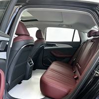 Voiture à essence neuve la plus vendue : Hongqi H5, 2.0T haute puissance, transmission automatique à deux roues motrices, 5 places, intérieur spacieux et confortable.