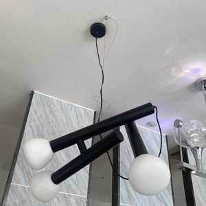 Luminaire suspendu moderne à trois têtes LED E27 avec interrupteur, éclairage domestique, design allongé - Product Image 2