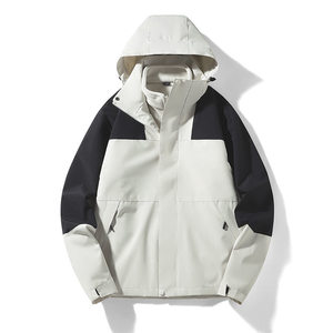 Chaqueta Cortavientos Tres en Uno con Capucha y Forro Interior, Ropa de Trabajo para Invierno - Product Image 4