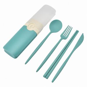 Ensemble de couverts de voyage portables en paille de blé, 4 pièces (couteau, fourchette, cuillère, baguettes) avec boîte, pour le camping - Product Image 1