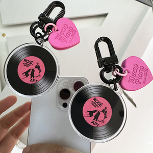 Llavero Colgante de Acrílico Personalizado con Diseño de Disco de Vinilo y Rosa Moteada Estilo Anime, Material Plástico, Color y Temática Musical Personalizables - Product Image 2