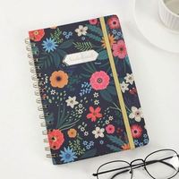 Carnet spirale A5 2026 avec couverture rigide en cuir, sangle et poche arrière, spirale métallique – Produit transfrontalier pour l'école