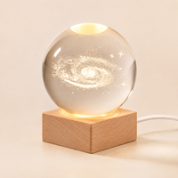 Boule de cristal gravée au laser 3D personnalisée avec base en bois carrée, lumière LED multicolore, cadeau personnalisé, décoration