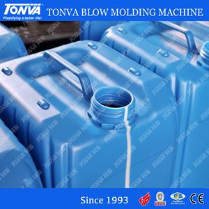 Machine de moulage par soufflage de baril d'huile d'<span class=keywords><strong>essence</strong></span> en plastique 30L - Product Image 6