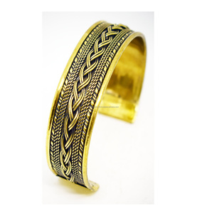 Bracelet manchette ouvert plaqué or style coréen en bambou générique 2025 pour Halloween, Noël et le bureau – Bijou tendance - Product Image 2