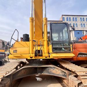 Machine de construction d'excavatrice hydraulique d'occasion de 46 tonnes de Komatsu PC460LC d'occasion d'origine en vente - Product Image 1