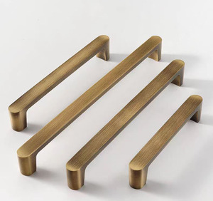 Offre Spéciale : Poignées et Boutons en Laiton Massif Antique pour Armoires et Meubles de Cuisine - Product Image 6