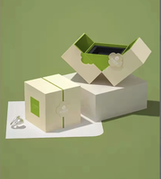 Boîte rigide de luxe personnalisée à double porte en carton avec doublure en éponge, impression de logo personnalisable, pour collier, bague, boucles d'oreilles, bijoux, cadeau