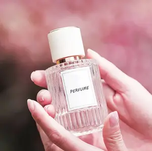 Toptan özelleştirilmiş özel etiket benzersiz 30ml 50ml 100ml marka silindir beyaz kozmetik boş parfüm şişesi