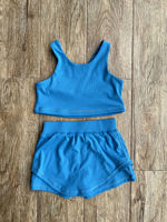 Marque privée Ensemble de vêtements de sport d'été pour enfants-Top et short respirant et extensible Filles Running & Yoga Outfit 2025