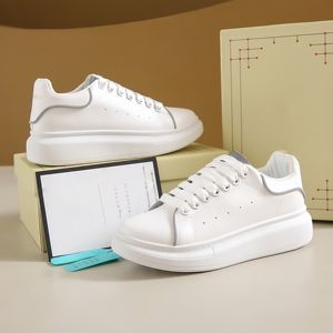 原装高品质，时尚，舒适，豪华运动鞋，纯色皮革设计师男士运动鞋 - Product Image 5