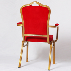 เก้าอี้จัดเลี้ยงโรงแรมอลูมิเนียมแบบโปรโมชั่น หุ้มกำมะหยี่สีแดง ขายส่ง เก้าอี้จัดเลี้ยงร้านอาหารแบบซ้อนได้ มีที่วางแขน เก้าอี้รอ - Product Image 4