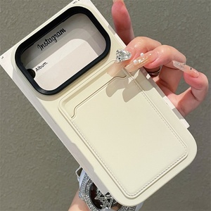 เคสโทรศัพท์แบบมีช่องใส่บัตร วัสดุ TPU และ PC สำหรับ iPhone 17 Pro Max พร้อมป้องกันกล้อง - Product Image 6