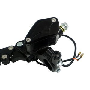 Bomba de Freno Hidráulica Universal para Motocicleta con Diseño de Hoja de Arce, Ensamblaje de Bomba de Freno y Embrague para Manillar de Motocicletas Todoterreno - Product Image 2