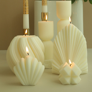 Vela en Espiral de Forma Única, Cera de Soja y Parafina para Bodas y Fiestas, Decoración del Hogar - Product Image 1