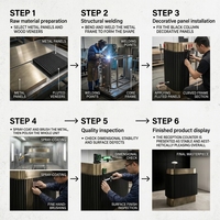 Comptoir de réception en bois rainuré vertical avec cadre en acier inoxydable doré, taille personnalisée pour restaurant, hôtel, bureau de réception