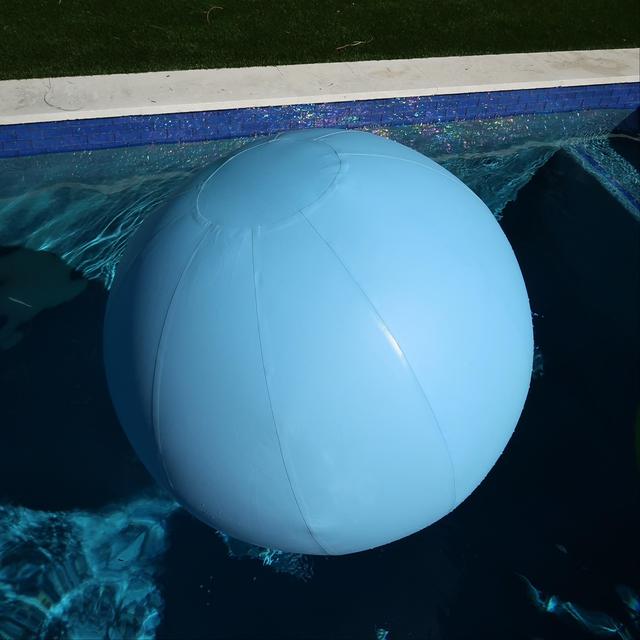 Inflatable PVC Ball Giant Durable Waterproof Floating Sphere for Pool Beach Party Toys Custom Wholesale OEM
