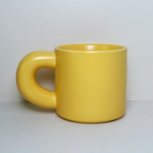 Mug en céramique personnalisé avec poignée, logo jaune, vaisselle promotionnelle, tasse individuelle, origine Zibo, printemps 2013, numéro de pièce 7111 - Product Image 4