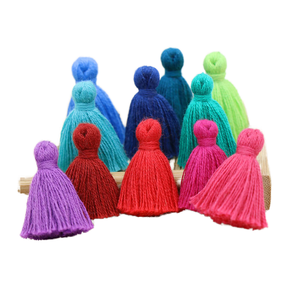 Mini pompons multicolores en coton pur de 3 cm, pointes de pompons, mini pompons courts, brins suspendus, franges faites à la main pour rideaux, bricolage - Product Image 1