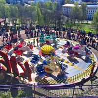 Manèges de fête foraine, de parc d'attractions et de parc d'aventure, jeux de carnaval, manèges Magic Crazy Dance à vendre