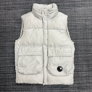 Veste d'hiver sans manches pour homme CP Luxury Casual Slim-Fitting Fashion 100% duvet isolé, à capuche, pour l'extérieur - Product Image 4
