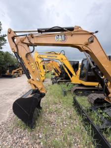 รถขุดขนาดเล็ก CAT 306E2 มือสองคุณภาพสูง น้ำหนัก 6 ตัน เครื่องจักรไฮดรอลิก พร้อมดอเซอร์ สำหรับขุดร่องและปรับระดับพื้นที่ - Product Image 4