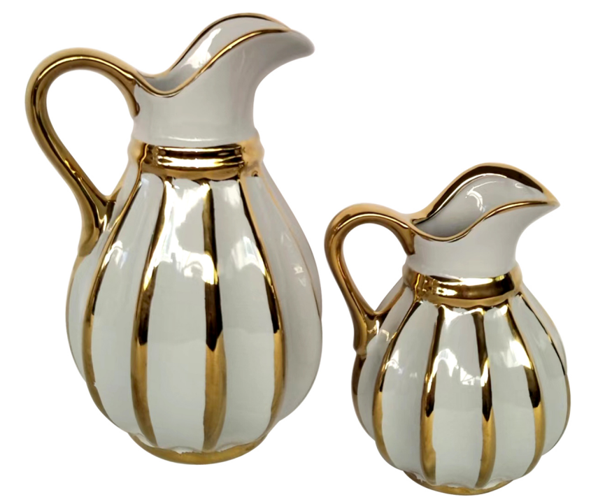 15*13,5*23 cm de altura