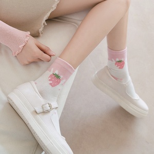 Chaussettes d'été en coton biologique à motif fraise et <span class=keywords><strong>avocat</strong></span> pour femmes et jeunes filles – Vente en gros - Product Image 3