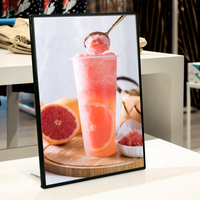 Espositore Pubblicitario LED Rettangolare Sottile con Cornice in Alluminio - Formato A5 per Menu e Poster con Vetro Temperato