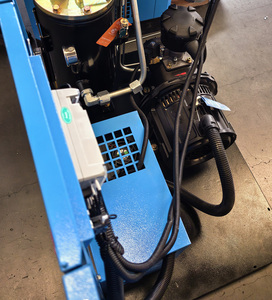 Nguồn nhà máy 220V 380V đa năng 7.5KW 11Kw 15KW 22Kw 37Kw Máy nén khí trục vít công nghiệp cung cấp số lượng lớn logo tùy chỉnh - Product Image 4