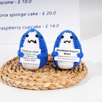 Jouets en peluche requin en crochet faits à la main pour le soutien émotionnel, mignons, tricotés, couture et tissage, décoration d'intérieur, cadeaux avec cartes de message positif
