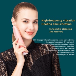 Limpiador Facial Eléctrico SPA 5 en 1, Instrumento de Limpieza de Poros con Cepillo de Silicona Giratorio y Calentamiento, Masajeador Recargable - Product Image 2