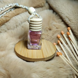Wholesale Best Seller 10ml Car Perfume <strong>Diffuser</strong> Bottle Glass Empty Aroma <strong>Diffuser</strong> Bottle with Screw Cap and Rope - Product Image 1