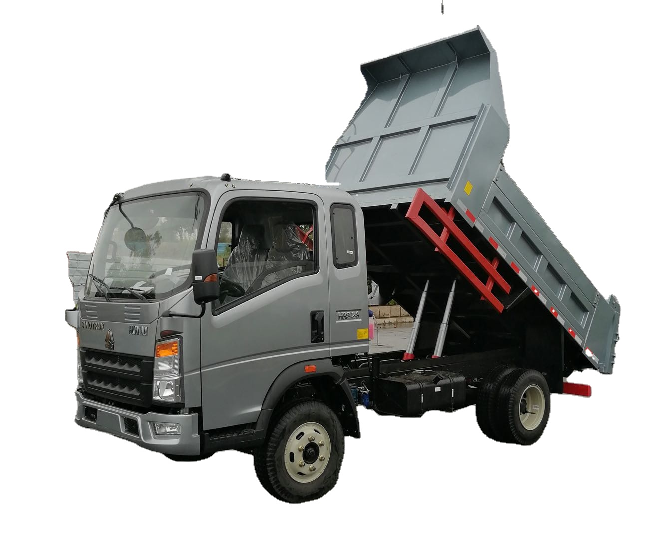 Грузовик Tata 12x8