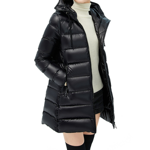 Logotipo personalizado <span class=keywords><strong>2022</strong></span> de alta calidad térmica con capucha gabardina larga plumón de <span class=keywords><strong>ganso</strong></span> Puffer Casual invierno mujeres abrigo de talla grande chaquetas para <span class=keywords><strong>mujer</strong></span> - Product Image 2