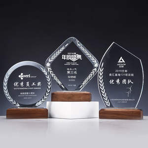 Venta al por mayor de artículos populares, medallas de cristal personalizadas, trofeos de cristal tallados e impresos, dotados de recuerdos creativos - Product Image 5
