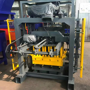 Machine manuelle à briques de béton Prix QT4-35 Machine à fabriquer des blocs 4-9 pouces Briques de ciment Différents moules Briques creuses Pavés Bordures - Product Image 2