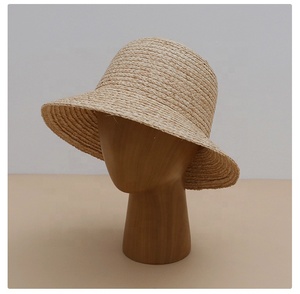 Sombrero trenzado de paja de rafia natural para mujer <span class=keywords><strong>Toyo</strong></span> Down Brim Cloche - Product Image 3