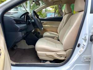 Toyota Yaris 2016 1.5L Automatique LHD d'<span class=keywords><strong>occasion</strong></span> fiable, berline économique, prête à l'exportation vers le Nigéria et le Ghana - Product Image 6