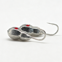 Vente en gros de jig de pêche sur glace en tungstène à double graines avec yeux rouges simulés et hameçon barbelé tranchant, matériel de pêche sur glace hivernale, support OEM