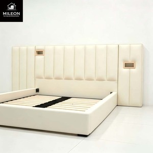 <span class=keywords><strong>Letto</strong></span> Rialzato in Pelle Stile Italiano Moderno <span class=keywords><strong>con</strong></span> <span class=keywords><strong>Testiera</strong></span> Segmentata <span class=keywords><strong>a</strong></span> Parete e Scatola Luminosa Integrata - Product Image 4
