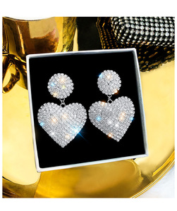 Diseño de lujo de alta calidad para mujeres niñas lindo oro plata corazón declaración pendientes Bling diamantes de imitación pavimentado corazón gota pendientes - Product Image 4