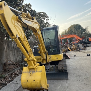 Mini-excavatrice Komatsu d'occasion de 5,5 tonnes, d'origine japonaise, bien entretenue, en bon état, modèle Komatsu PC 55MR - Product Image 3